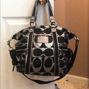 Authentic COACH pocketbook! Black and silver!